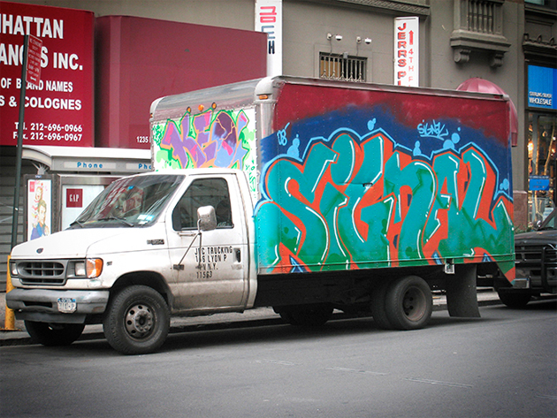 graffiti box truck in color